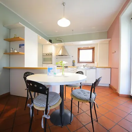 Apartament Quattro Stagioni Colico