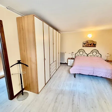 Quattro Stagioni Daire Colico