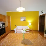 Quattro Stagioni Apartman Colico