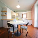 Apartman Quattro Stagioni Colico